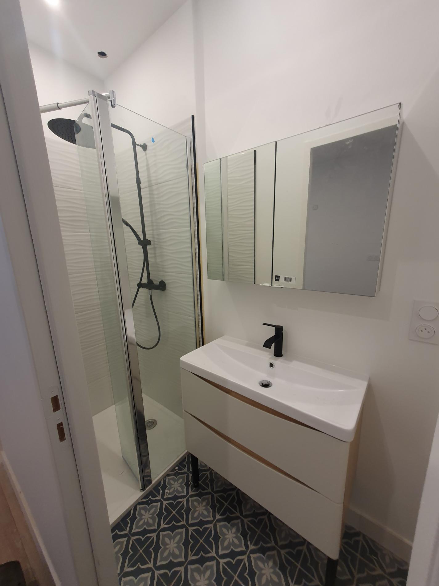 Appartement T3 ou bureau centre-ville ANGERS