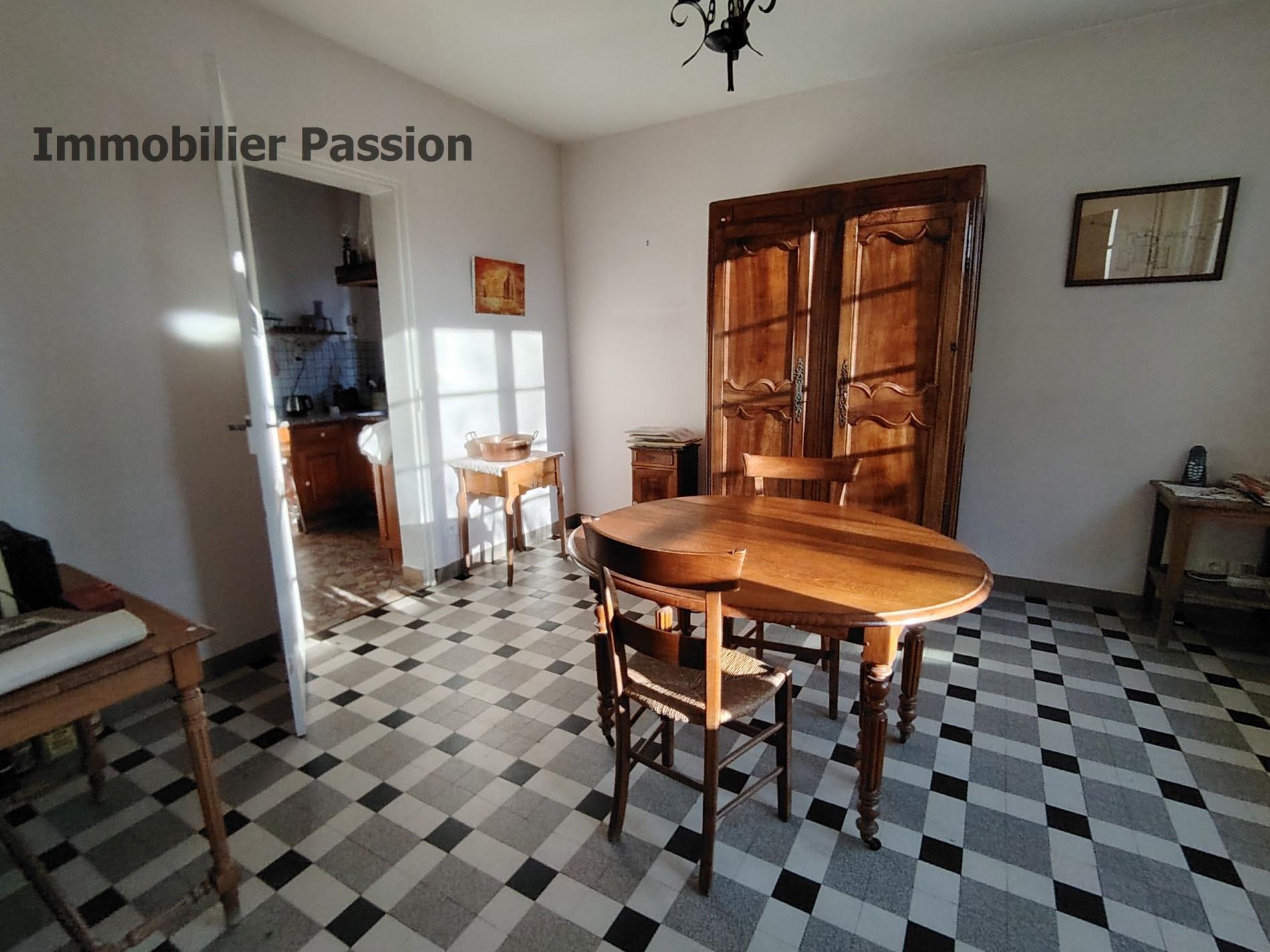 maison 400 m² hab. SAUMUR proche gare