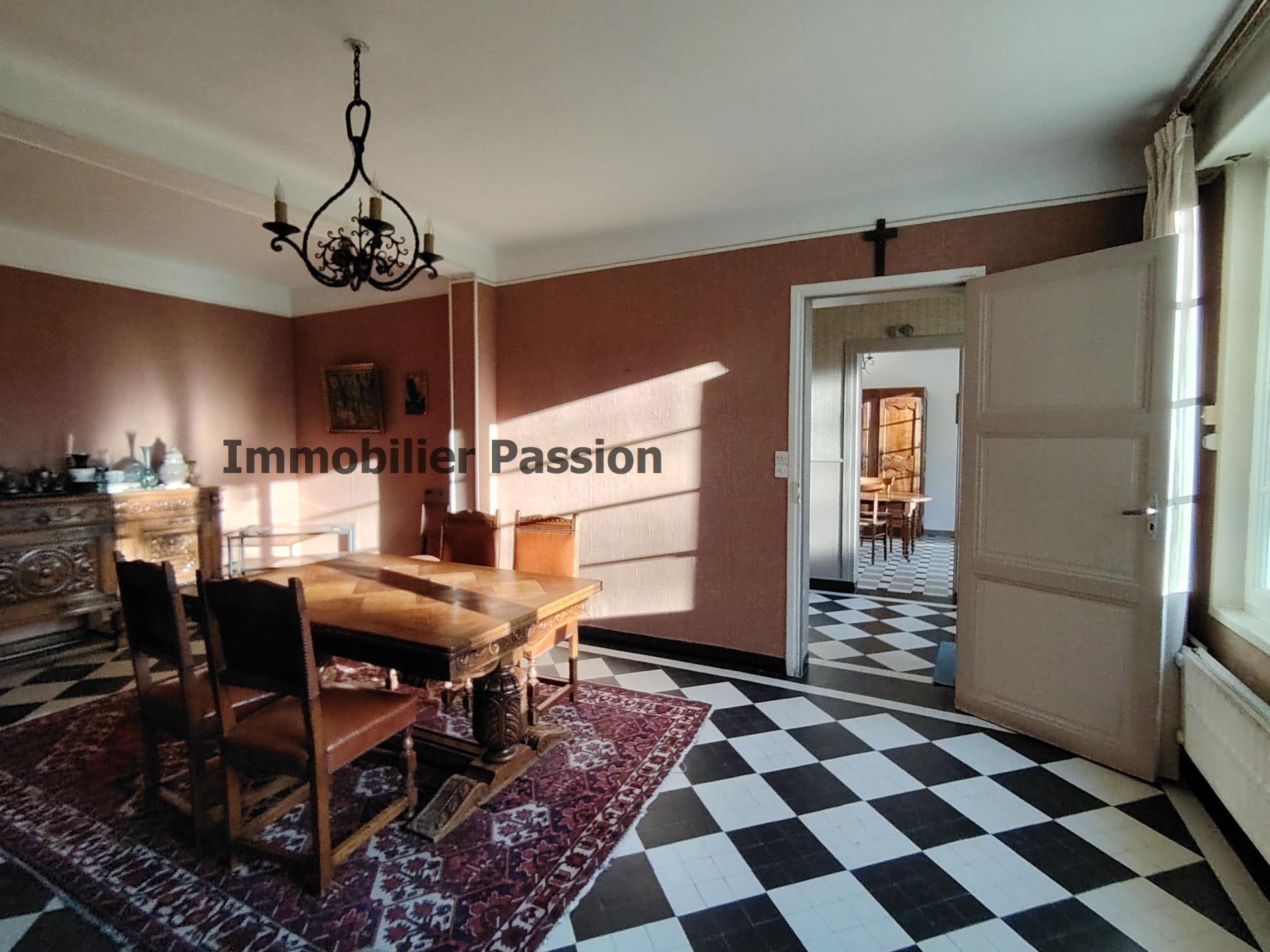 maison 400 m² hab. SAUMUR proche gare