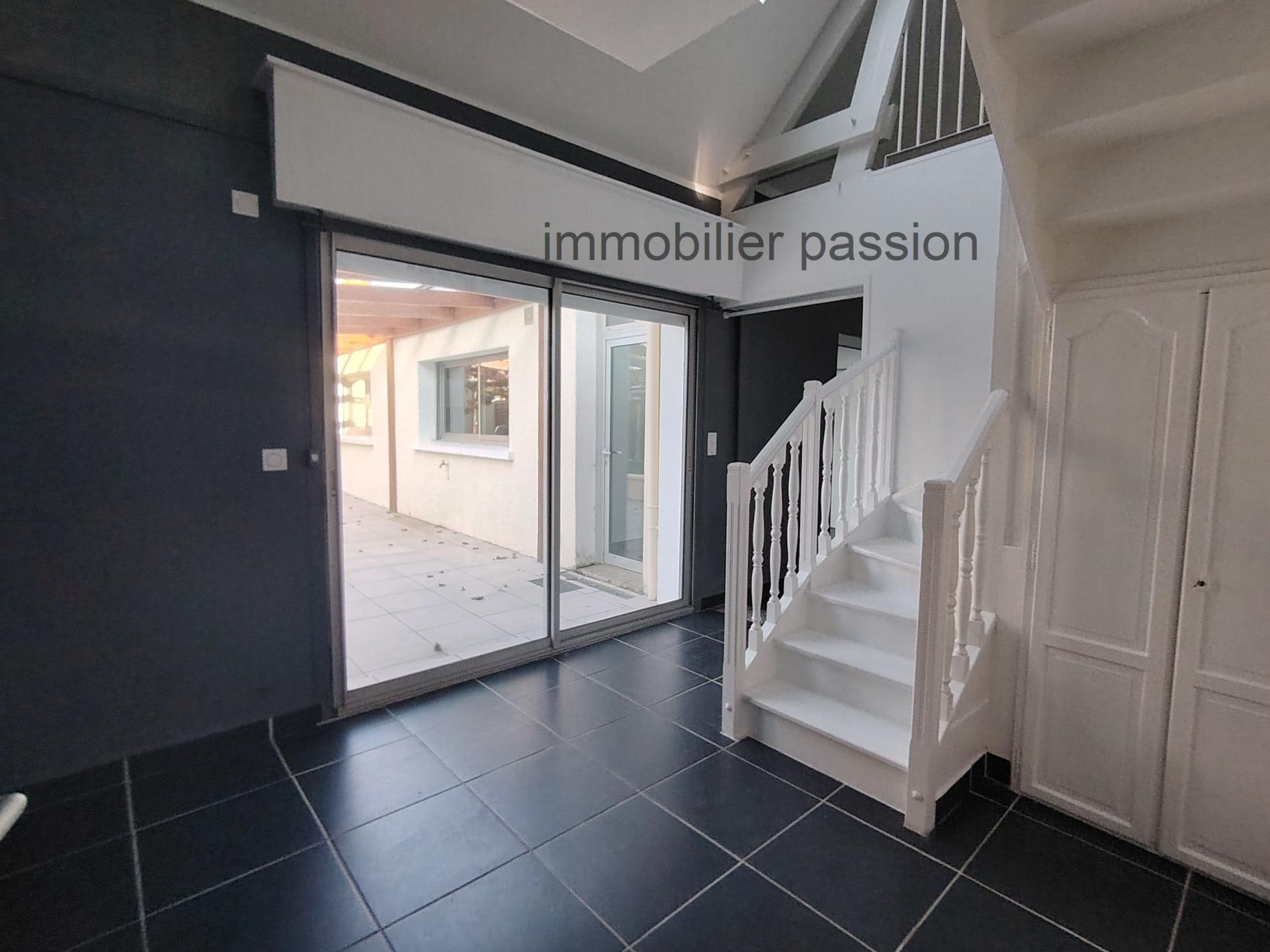 maison atytique 204 m² hab ANGERS-parc de la Garenne