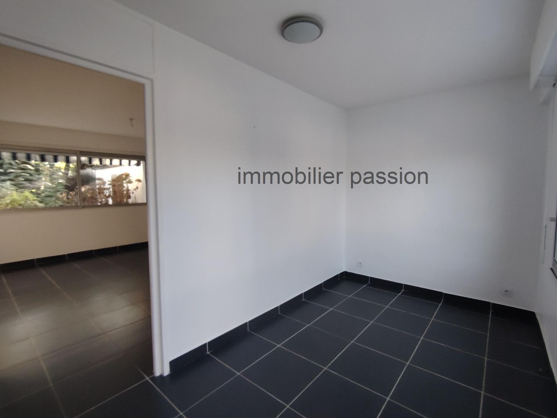 maison atytique 204 m² hab ANGERS-parc de la Garenne