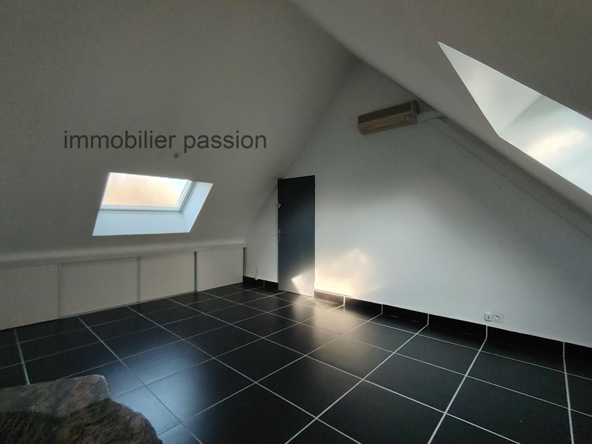 maison atytique 204 m² hab ANGERS-parc de la Garenne