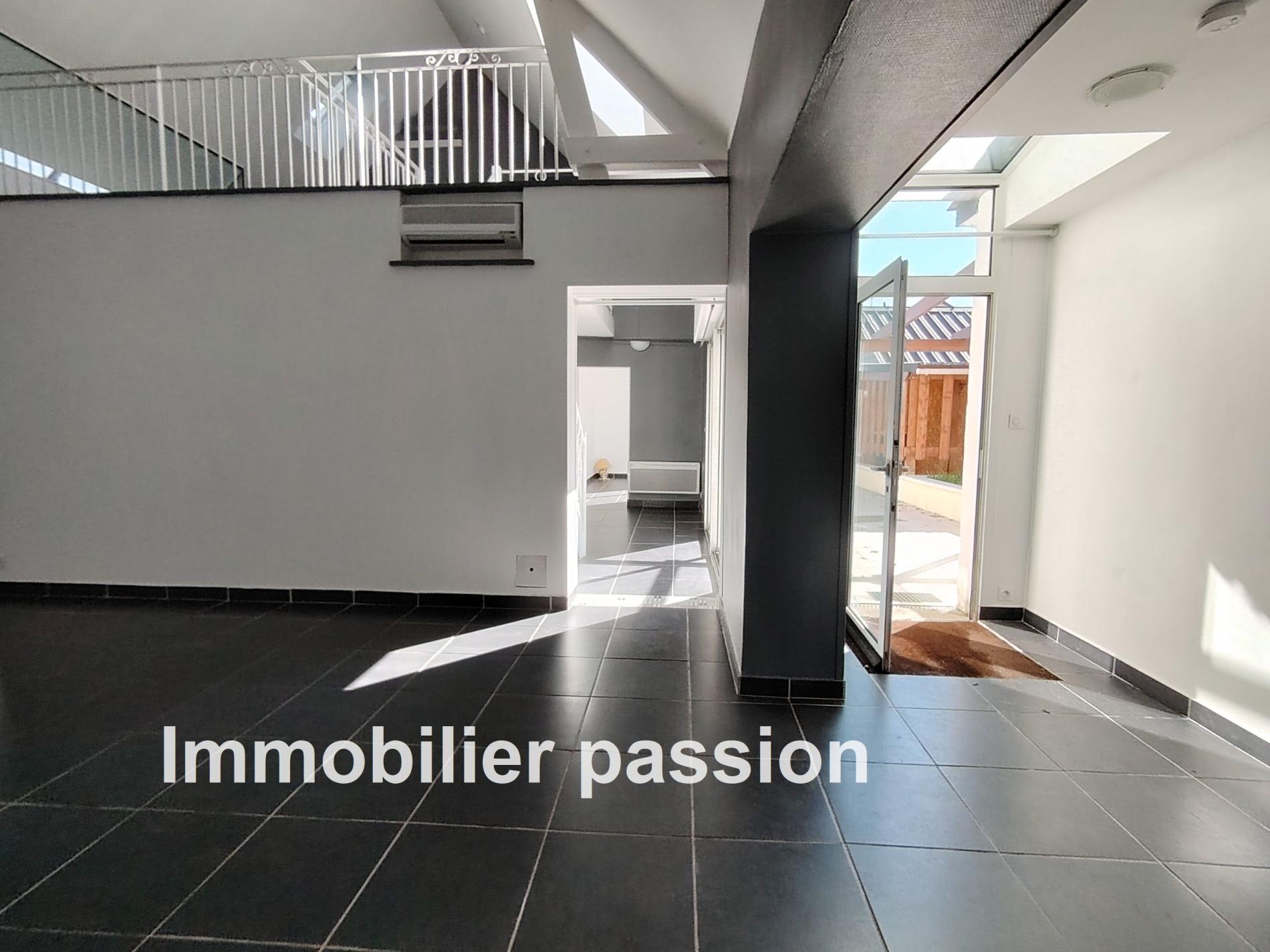 maison atytique 204 m² hab ANGERS-parc de la Garenne