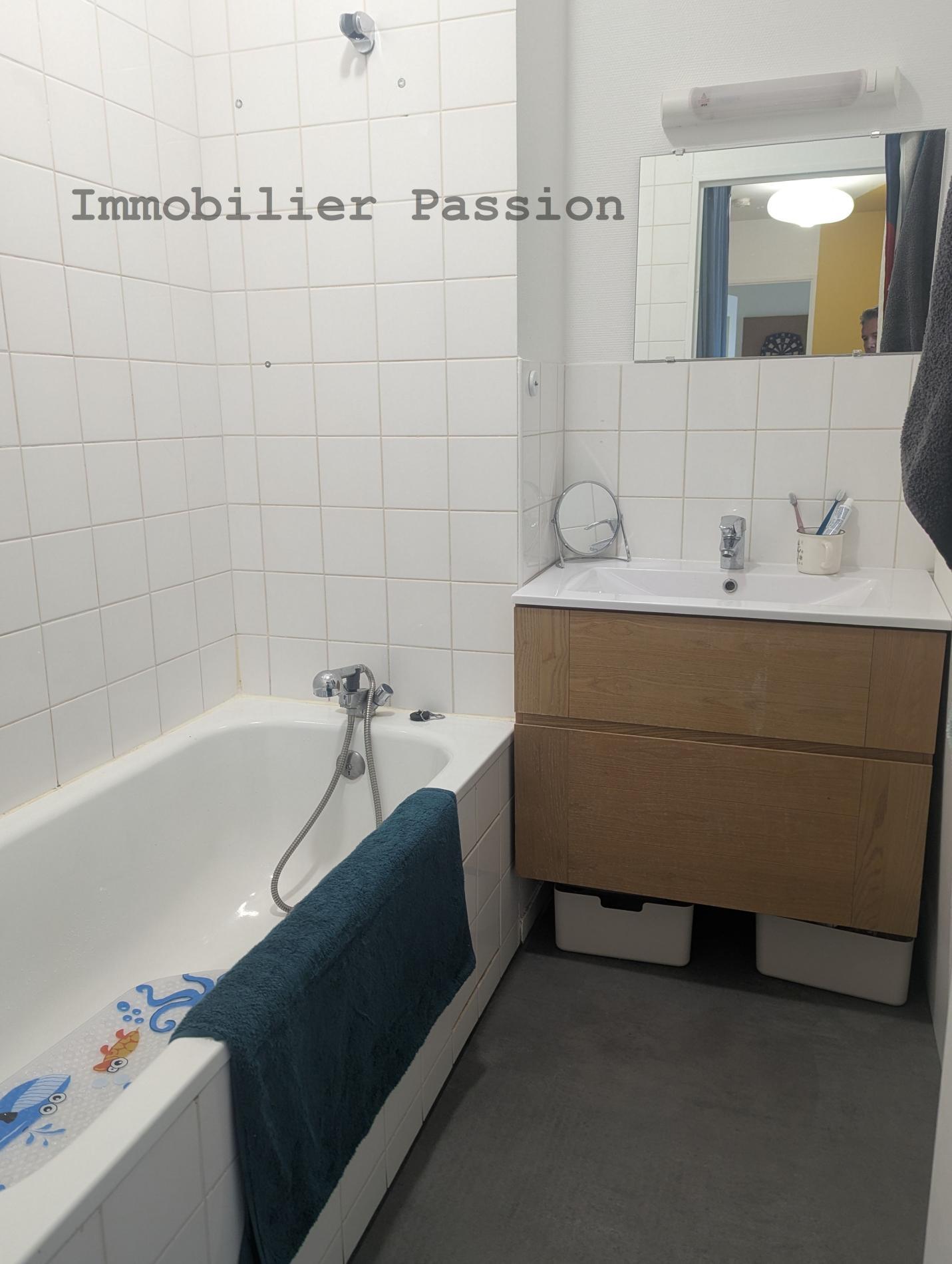 Appartement T2 - 51 m² Hab, ANGERS-JUSTICES