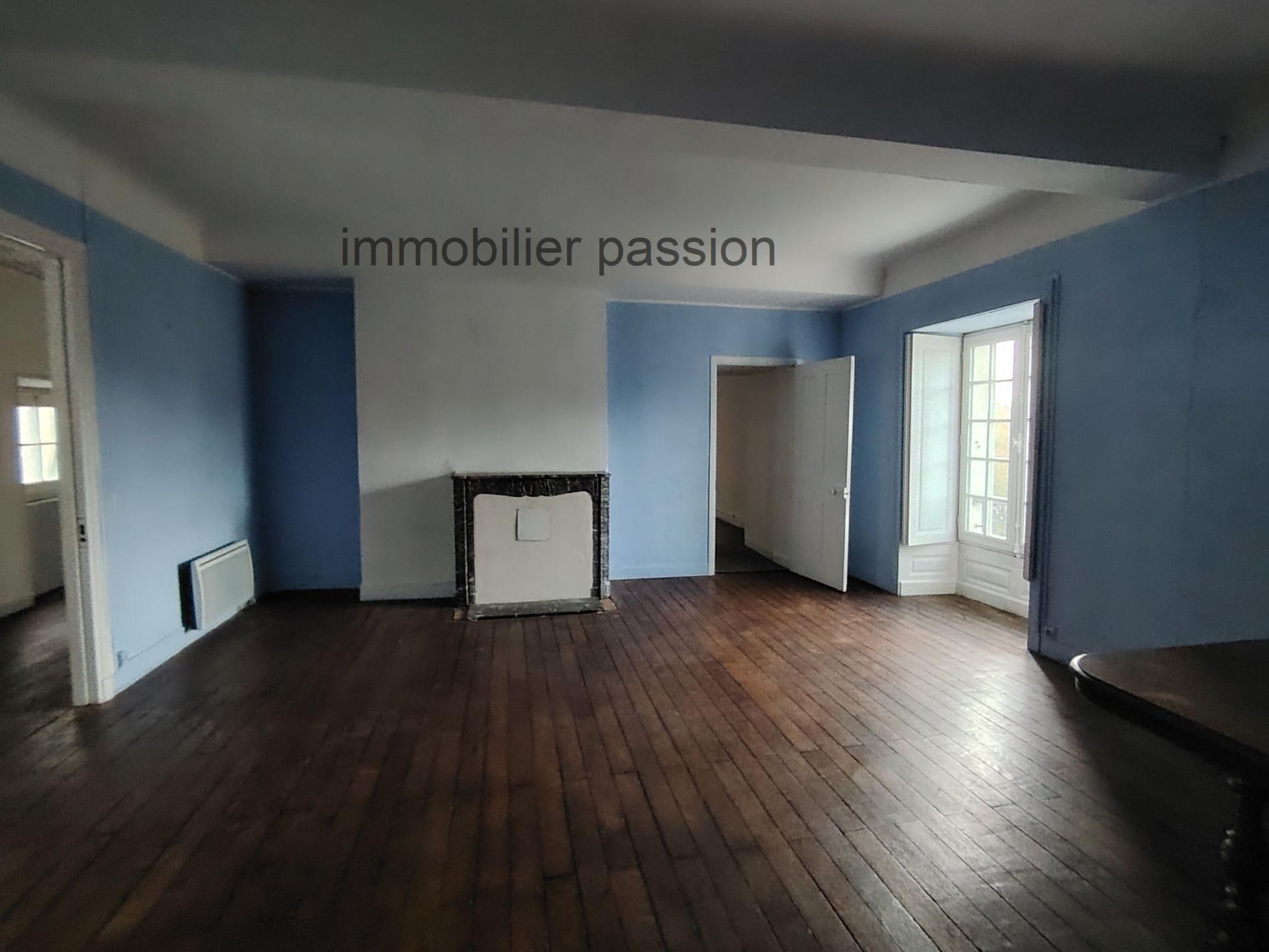 propriété de 511 m² hab- 20 min OUEST ANGERS