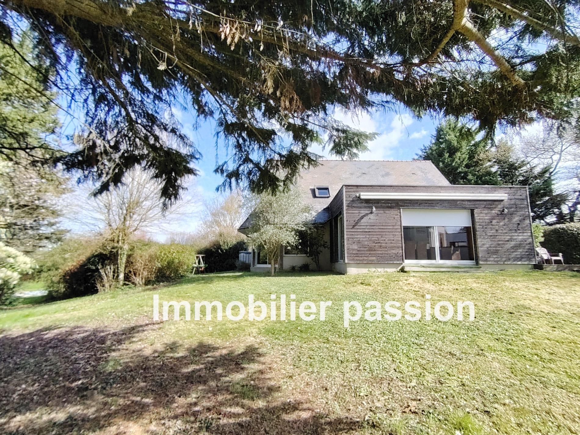 MAISON 167 m² hab-FENEU-20 min NORD ANGERS