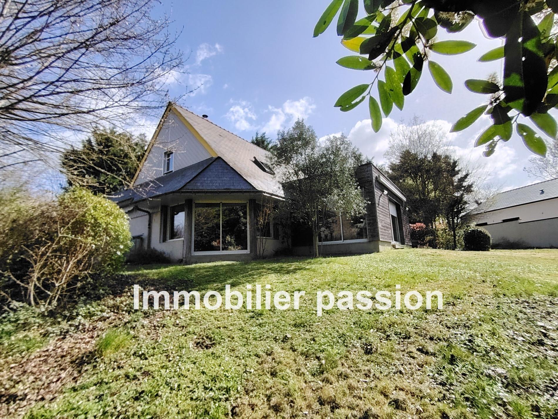 MAISON 167 m² hab-FENEU-20 min NORD ANGERS