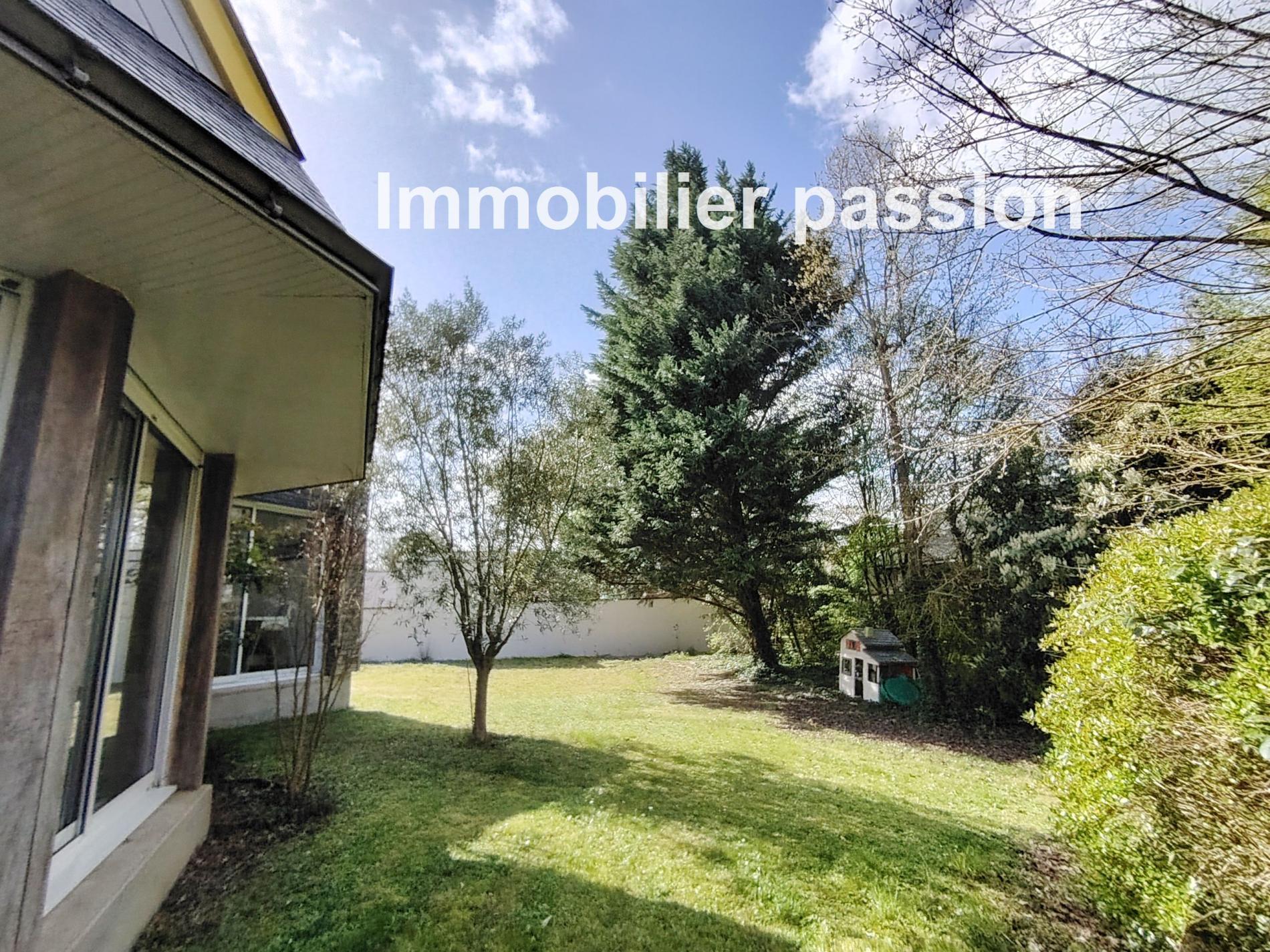 MAISON 167 m² hab-FENEU-20 min NORD ANGERS