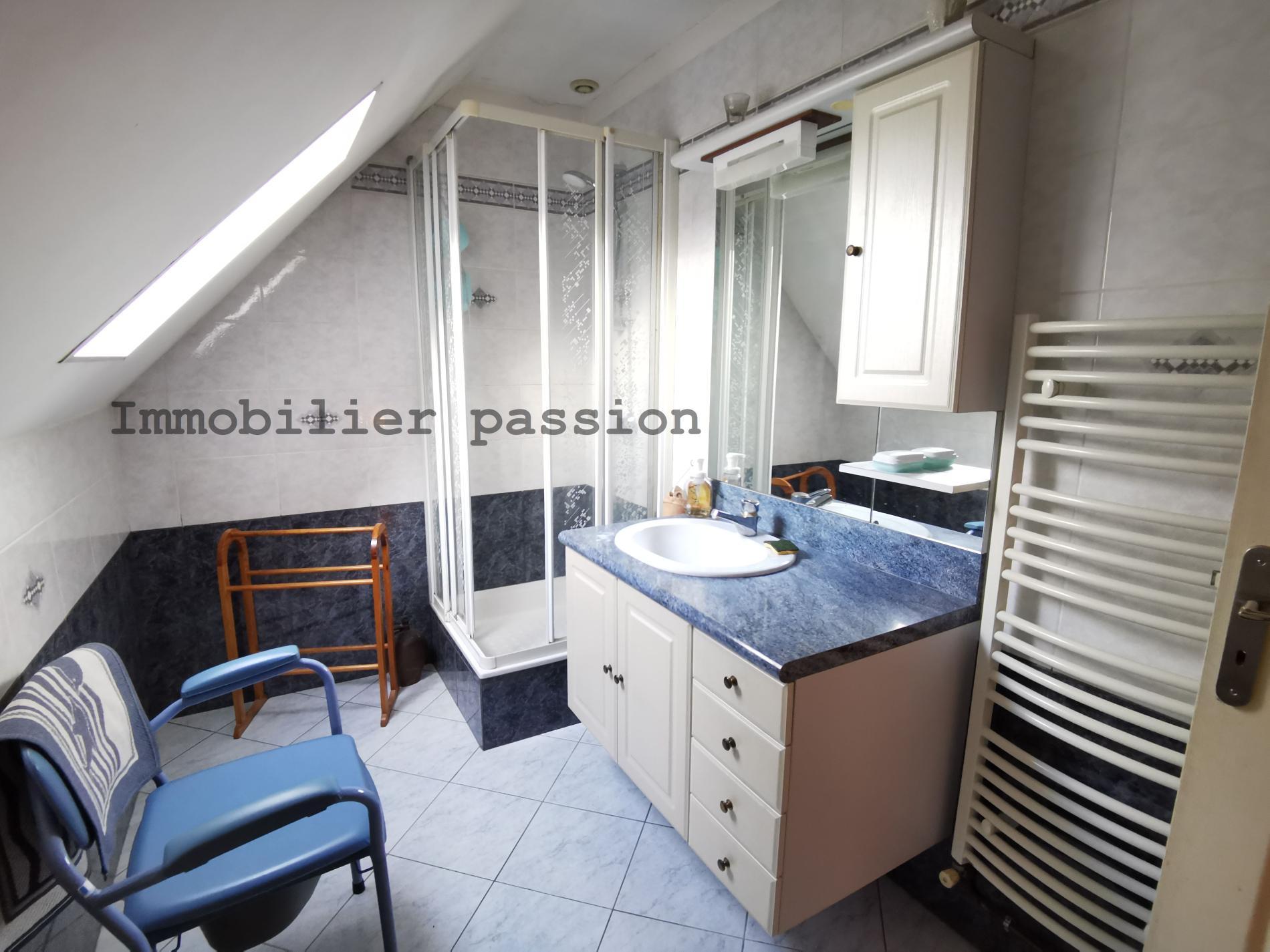 maison type 8 - 186 m² hab. LES PONTS DE CE