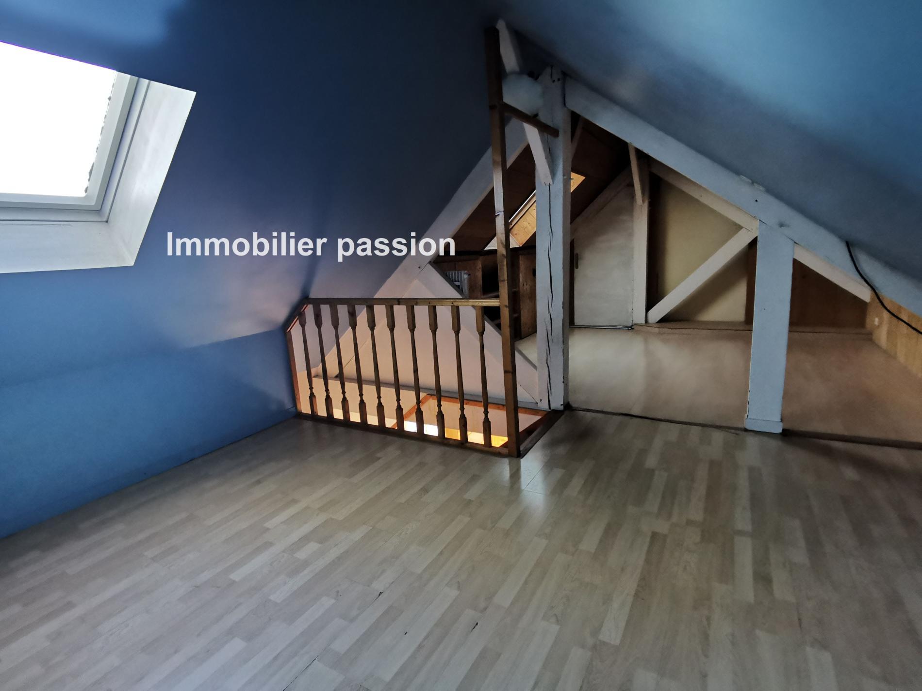 Appart T5- Duplex dernier étage CENTRE VILLE ANGERS