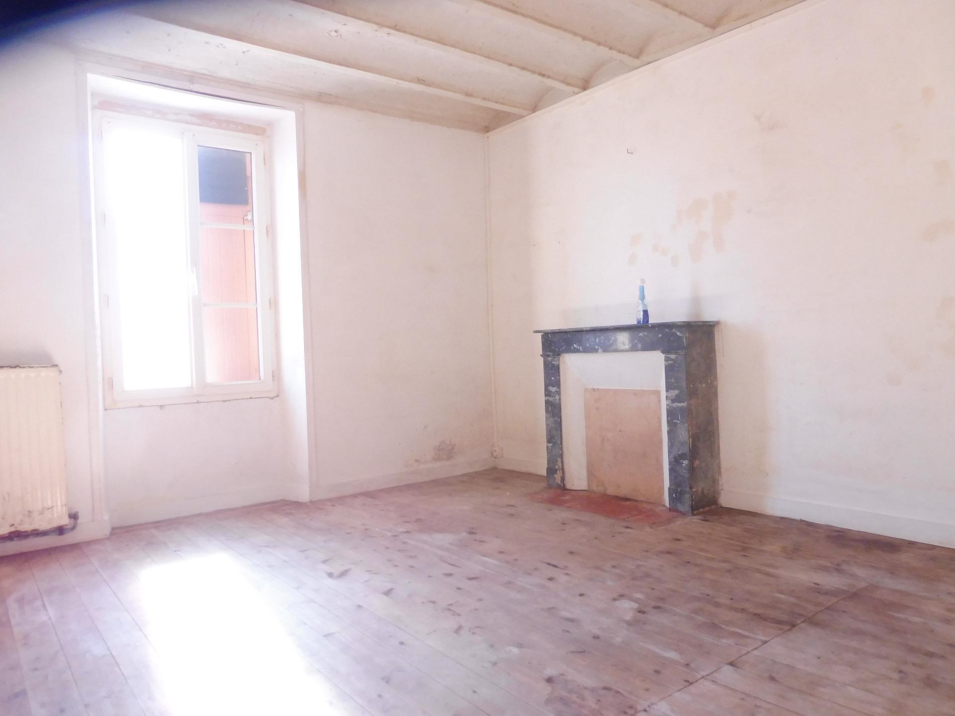 maison de bourg 110 m²- VAL DU LAYON