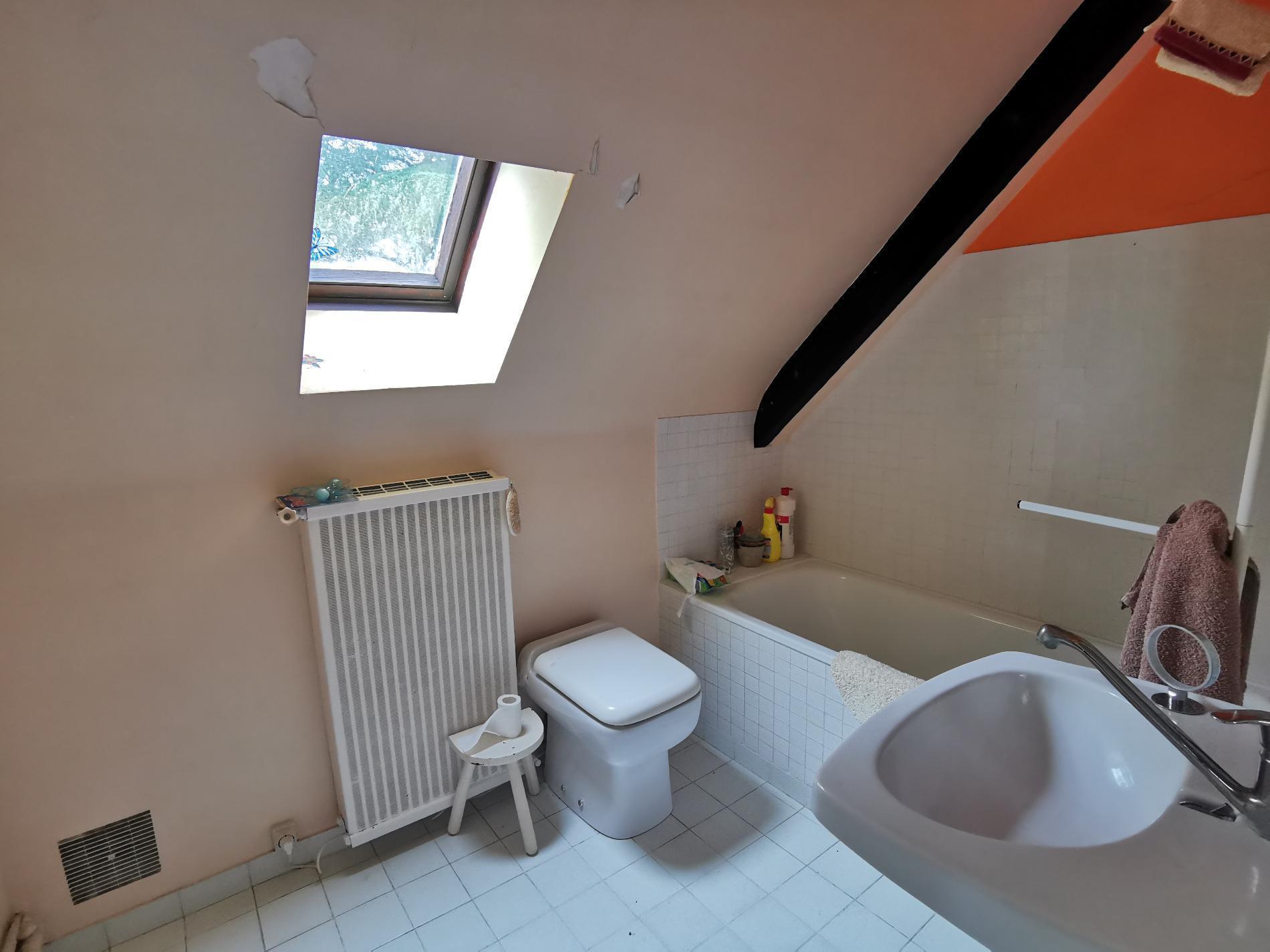 Maison 110 m² hab, jardin 1600 m² ANGERS