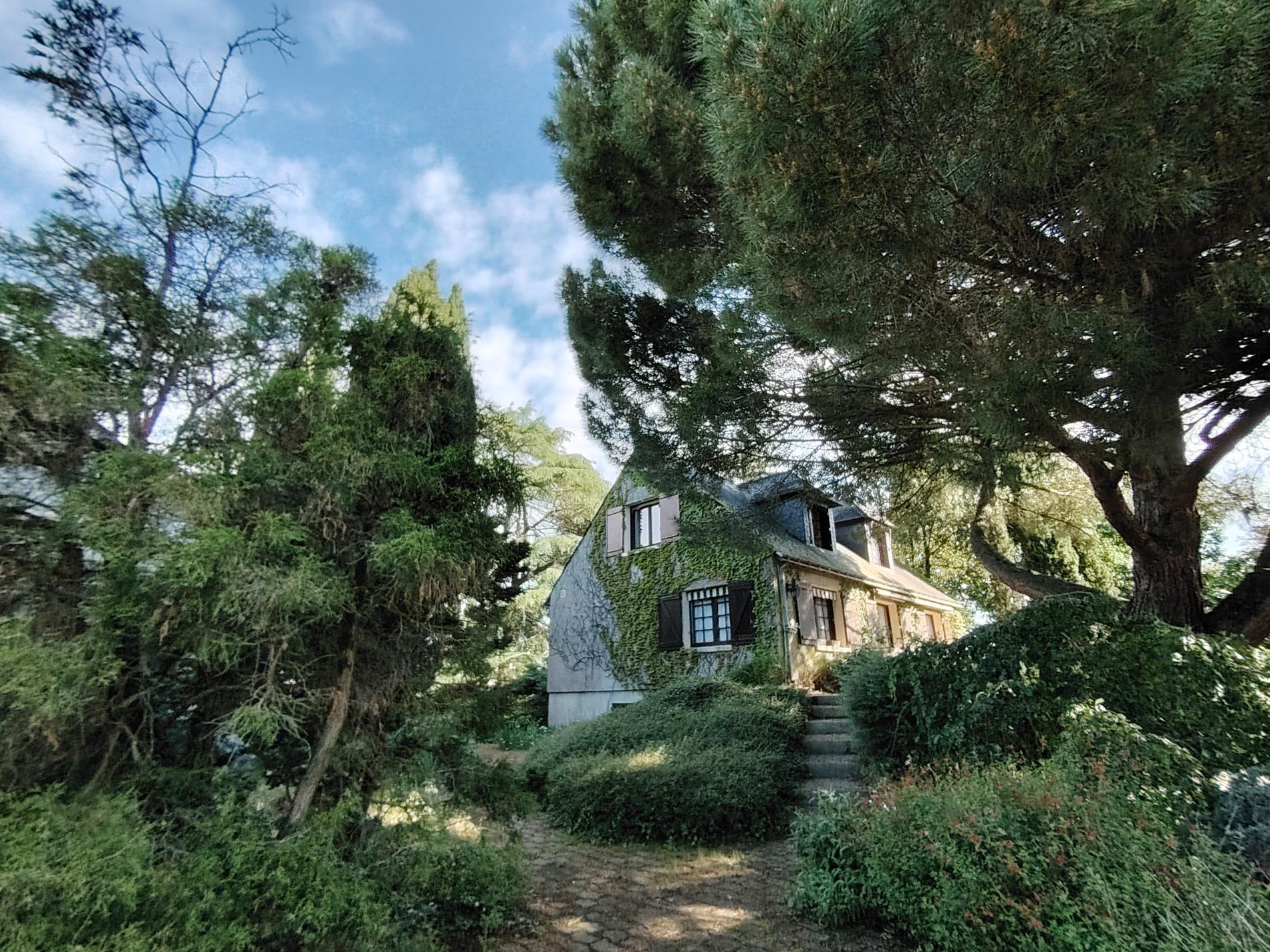 Maison 110 m² hab, jardin 1600 m² ANGERS