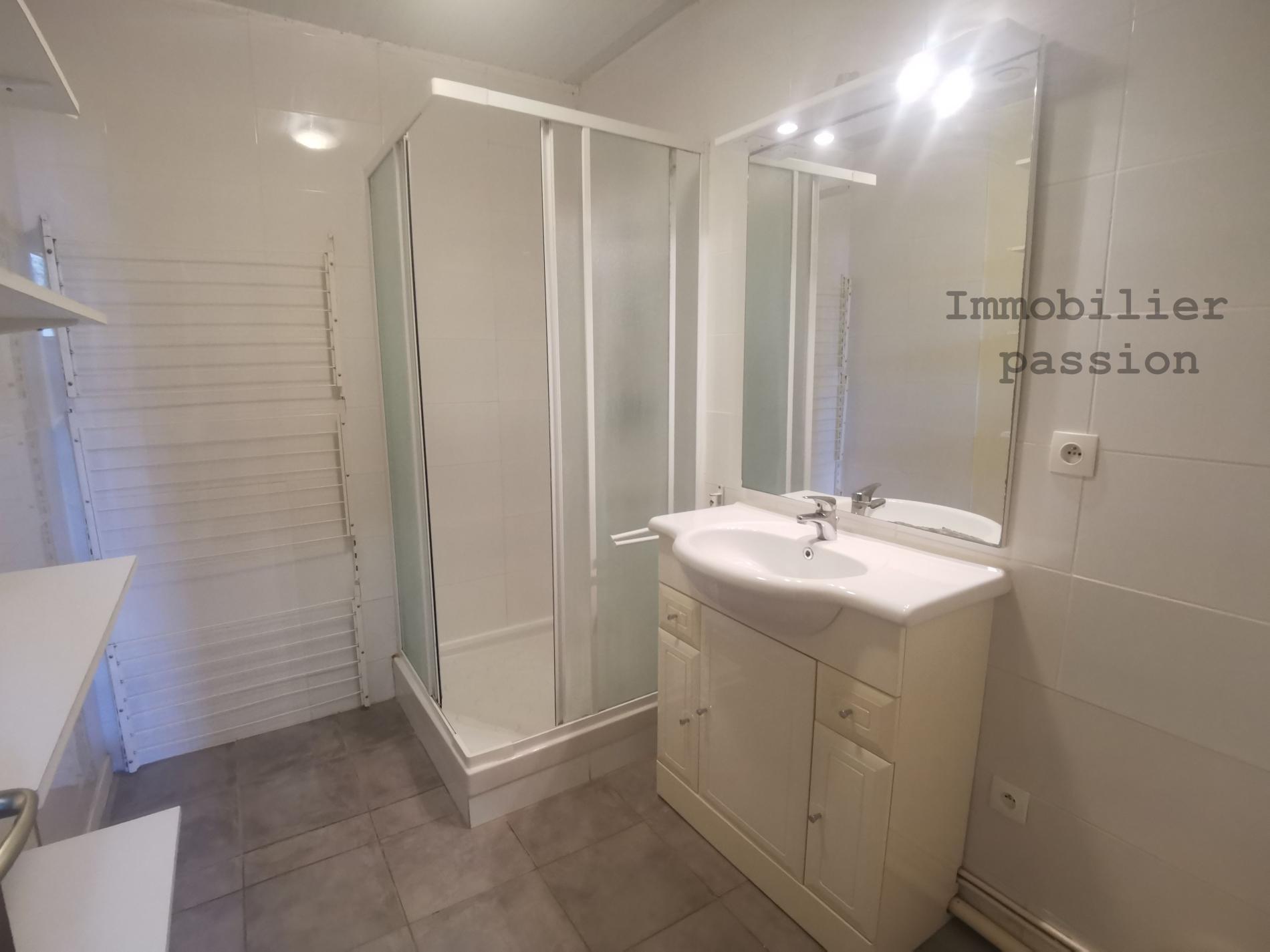 Appartement TYPE 3 de 73 m² HAB. ANGERS GARE