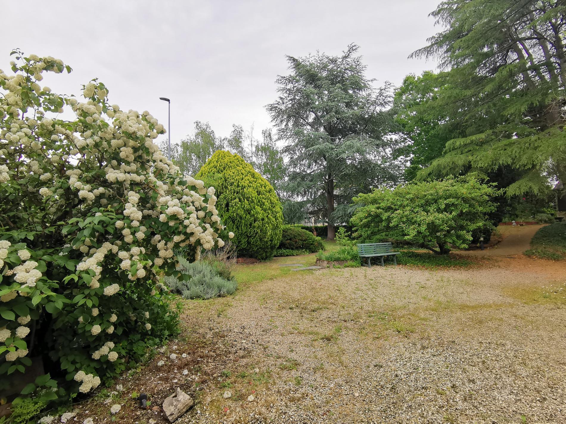 terrain constructible 400 m² ANGERS LYCEE DU FRESNE