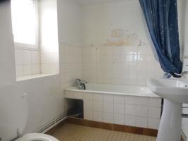 maison de bourg 65 m² hab, 40 min NORD ANGERS