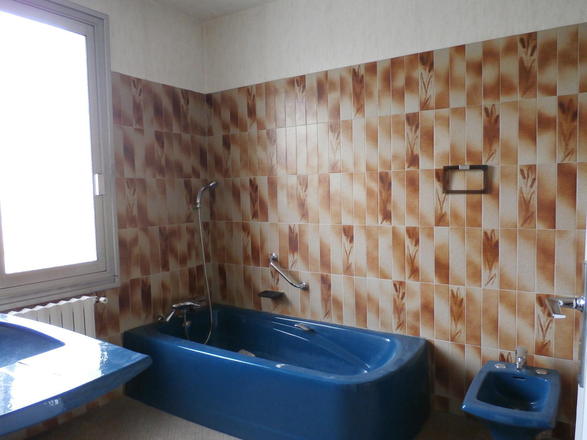 Maison ANGERS + Dépendances